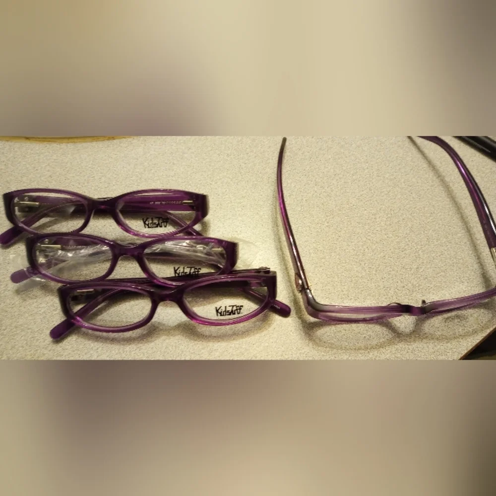 Set of 4- Kids Tuff Girls purple Pink Heart Frames NEW!